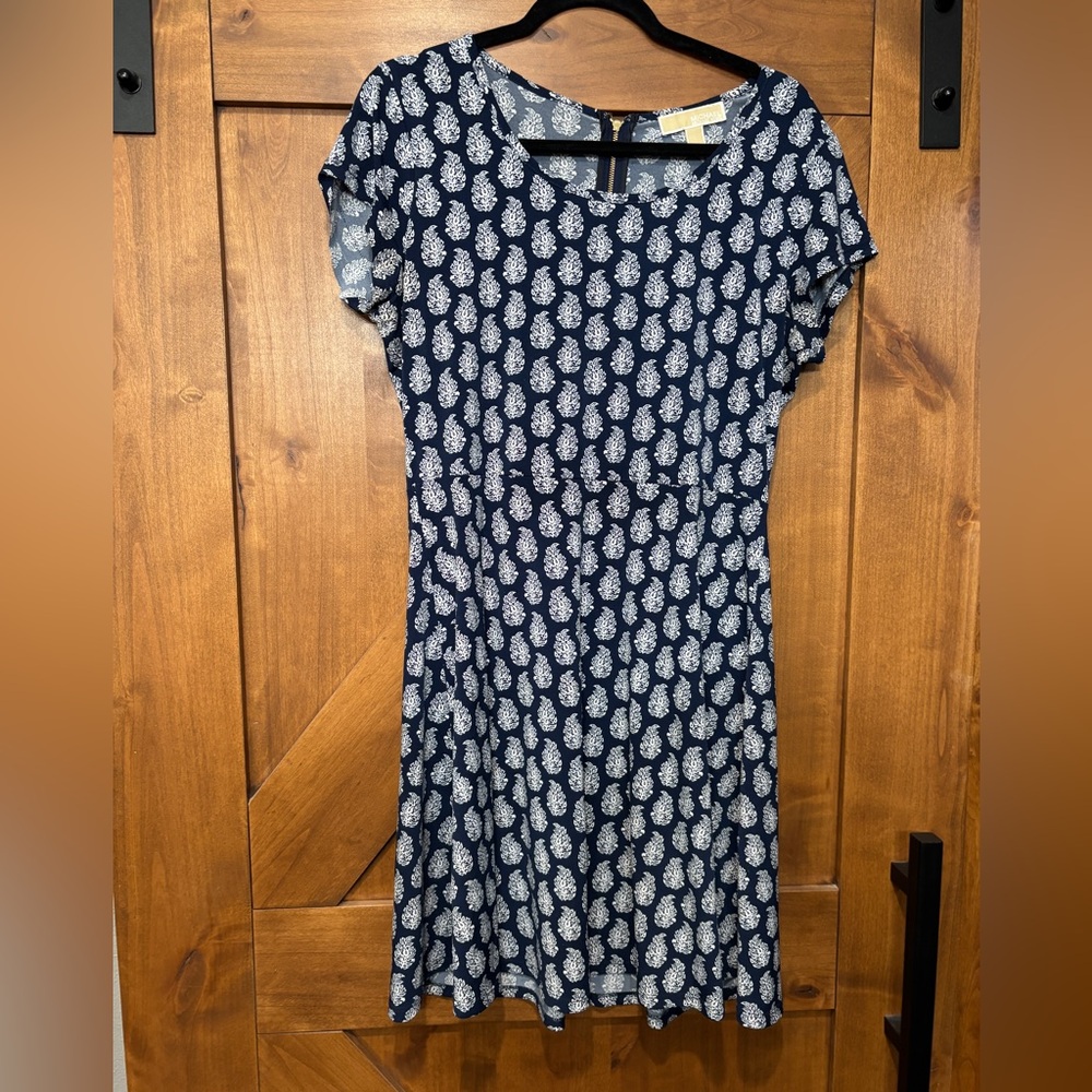 Micheal Kors dress size large